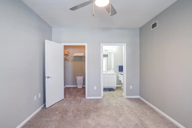 Bedroom with closet and en-suite bathroom