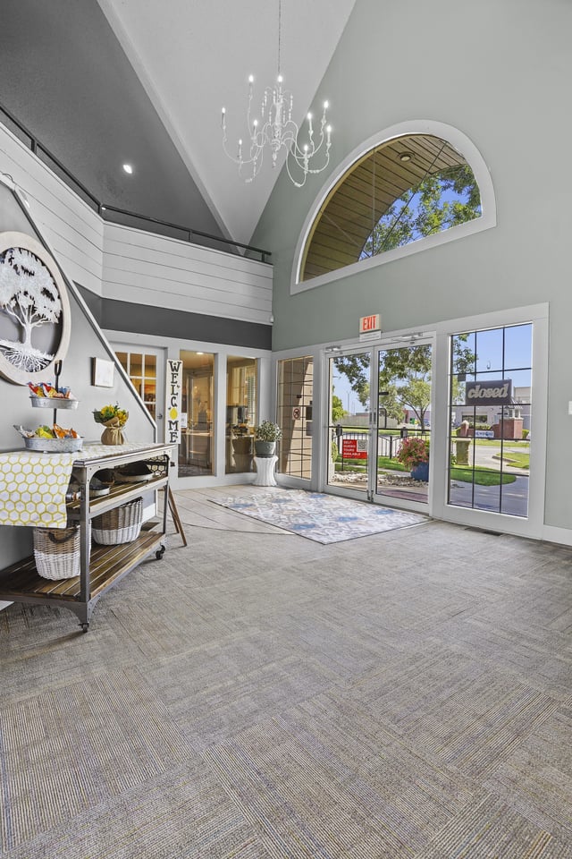 Raintree Apts photo 1