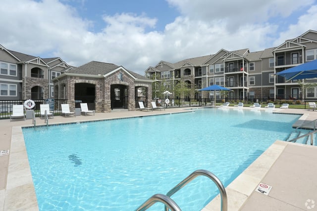 Cottages at Tallgrass Point sign