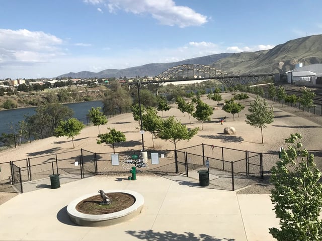 Hale Park Off Leash Area