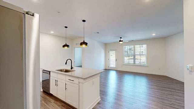 2BR, 2BA - 1,390SF - The Jack