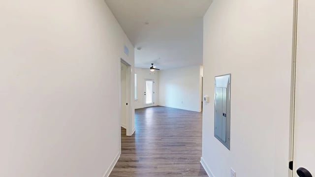 2BR, 2BA - 1,265SF - The Bay